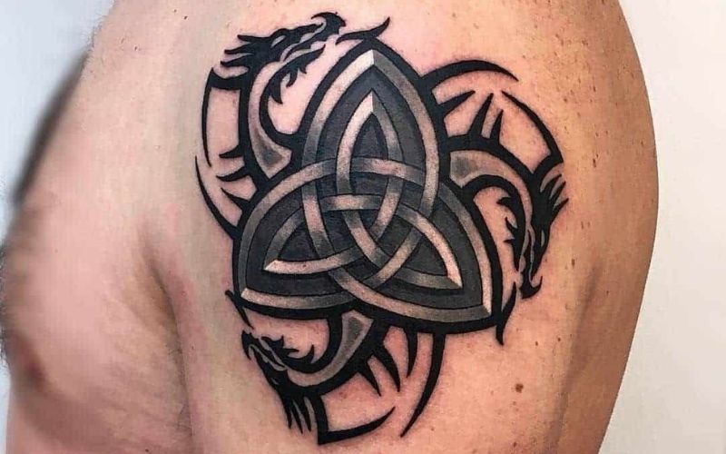 Hình xăm celtic siêu ngầu đại diện cho sức mạnh vĩnh cửu được tạo hóa ban tặng