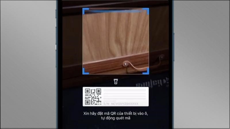 Quét mã QR dưới đáy camera Quét mã QR dưới đáy camera