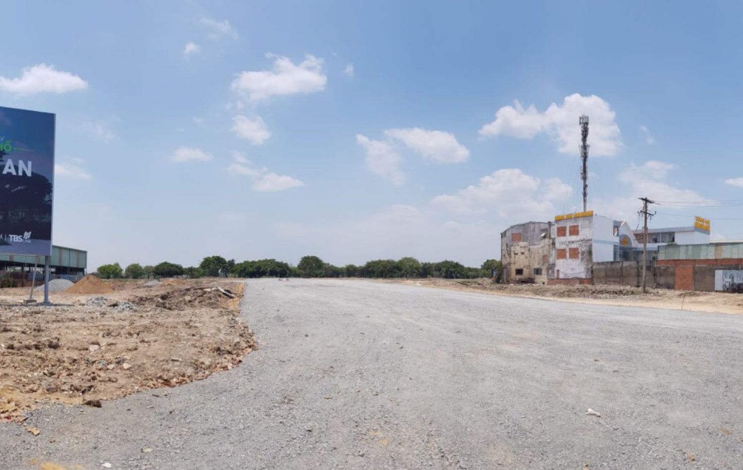 Hồ Gươm Xanh Thuận An City