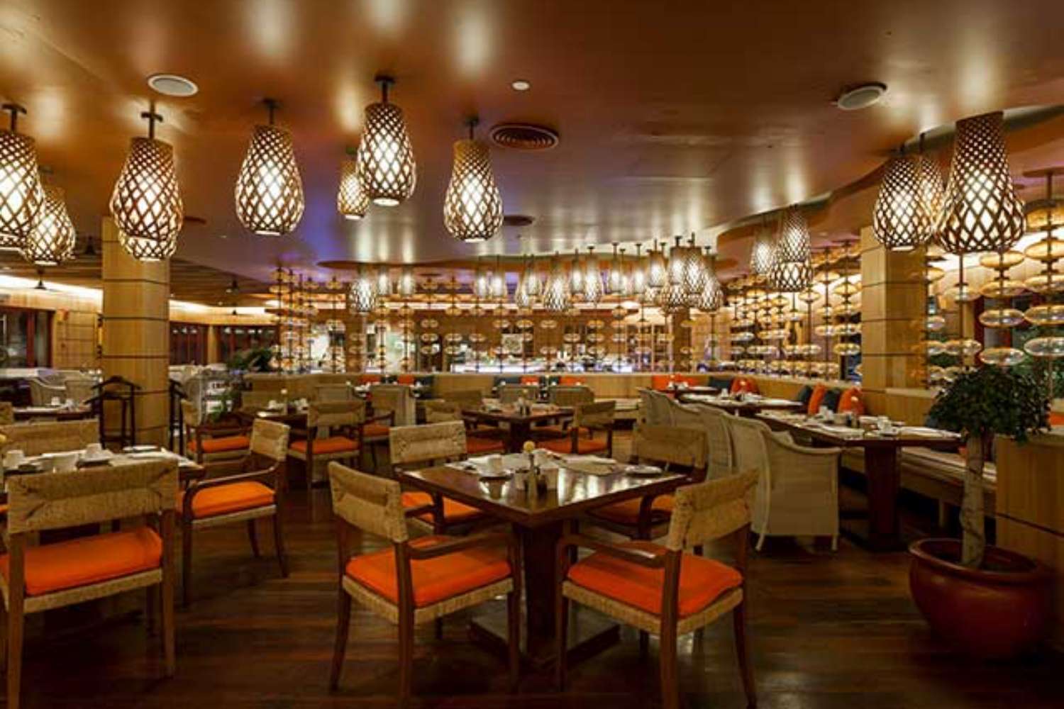 Lạc Việt Resort & Spa