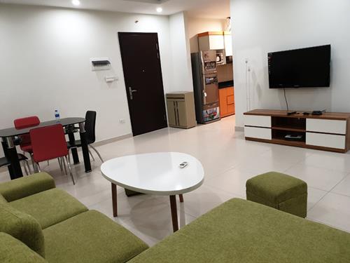 Cho thuê CHCC tòa nhà Chelsea Park Trung Kính, DT 100m2, 2PN, đồ cơ bản giá 11tr/th Cho thuê CHCC tòa nhà Chelsea Park Trung Kính, DT 100m2, 2PN, đồ cơ bản giá 11tr/th