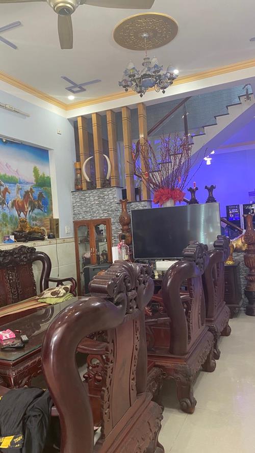 Bán nhà 1 trệt 02 lầu 100m2 tại KP Chiêu Liêu, Dĩ An chỉ 4.35 tỷ Bán nhà 1 trệt 02 lầu 100m2 tại KP Chiêu Liêu, Dĩ An chỉ 4.35 tỷ