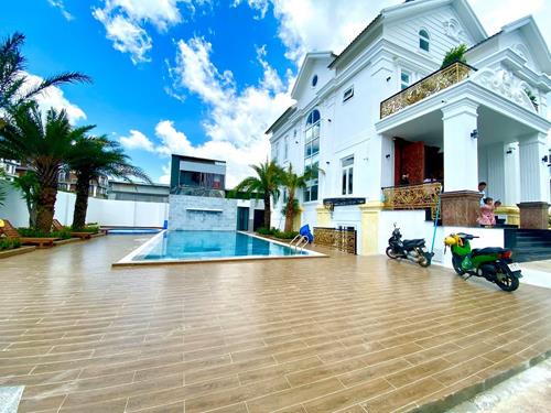Bán biệt thự 564m2 siêu đẹp đường Xô Viết Nghệ Tĩnh, Phường 7, TP Đà Lạt, giá 24.5 tỷ Bán biệt thự 564m2 siêu đẹp đường Xô Viết Nghệ Tĩnh, Phường 7, TP Đà Lạt, giá 24.5 tỷ