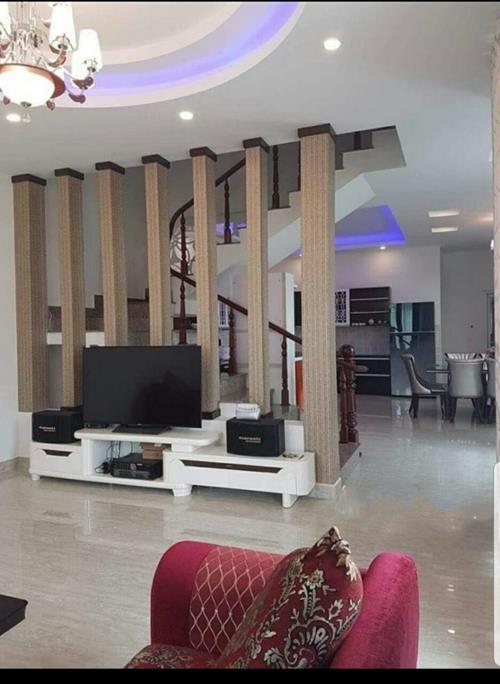 Bán gấp biệt thự đẹp 166.30m2 tại đường An Sơn, Phường 3, TP Đà Lạt, giá 10,5 tỷ Bán gấp biệt thự đẹp 166.30m2 tại đường An Sơn, Phường 3, TP Đà Lạt, giá 10,5 tỷ