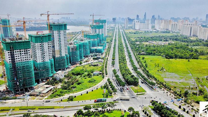 Bất động sản Hồ Chí Minh bị tê liệt hơn 100 dự án