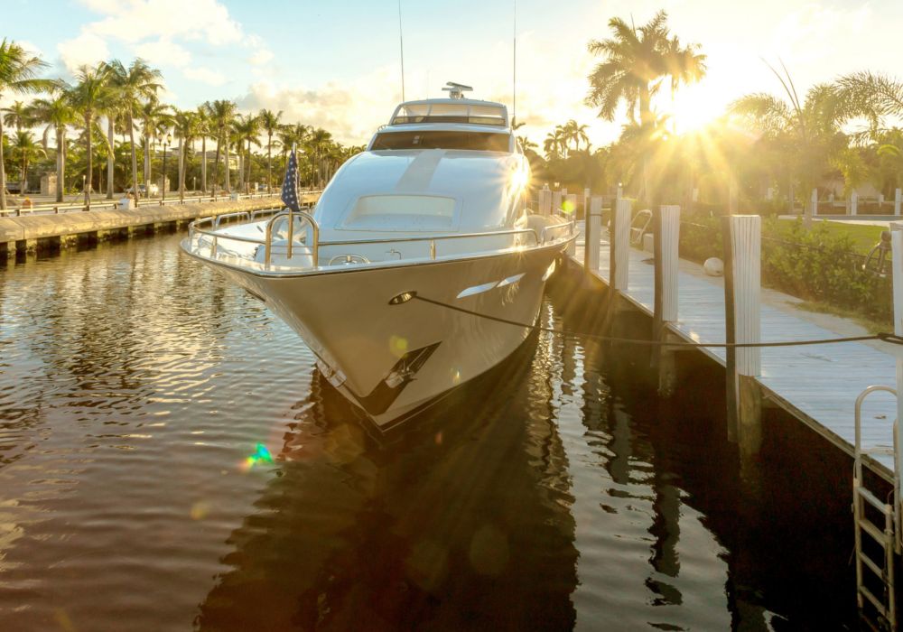 Bên du thuyền dự án Manhattan Island Nhơn Trạch