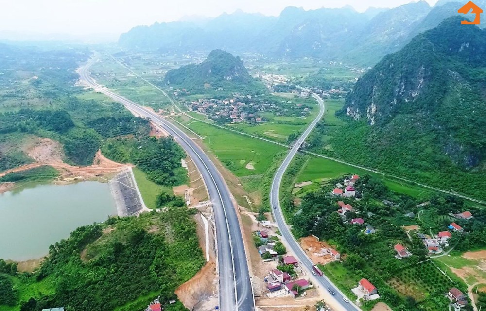 cao tốc Đồng Đăng - Trà Lĩnh được đầu tư bằng hình thức PPP với tổng giá trị dự án là 20.939 tỷ đồng