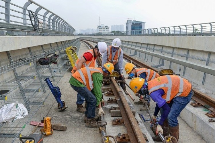Hình ảnh thi công Đường sắt Nhổn – Ga Hà Nội