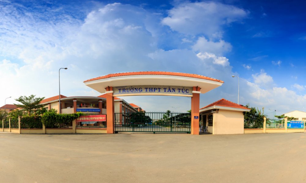 Cụm trường học cấp 1,2,3 thị trấn Tân Túc