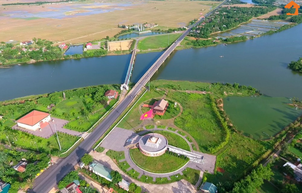 Quảng Trị là vùng kinh tế trọng điểm miền Trung, xây dựng cao tốc Quảng Bình - Quảng Trị góp phần phát triển kinh tế xã hội