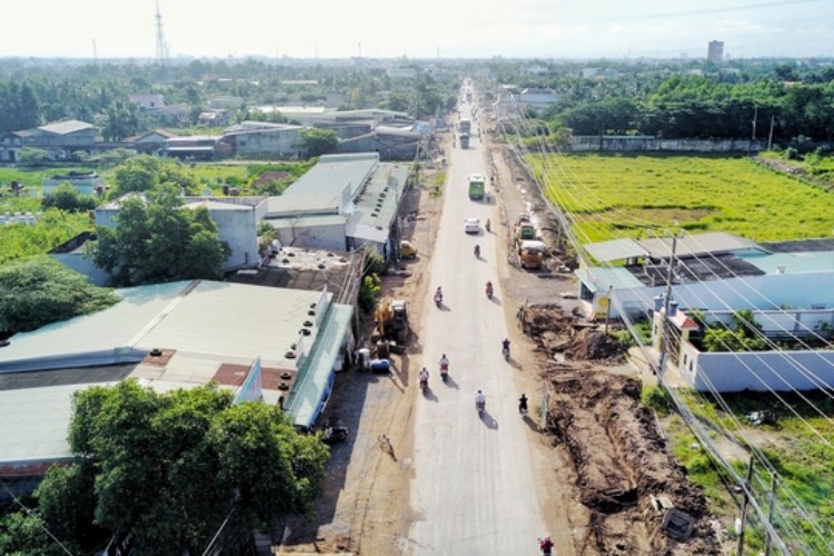 Hiện tại, công tác giải phóng mặt bằng đang được đẩy nhanh tiến độ để kịp hoàn thành toàn tuyến vào cuối năm 2020