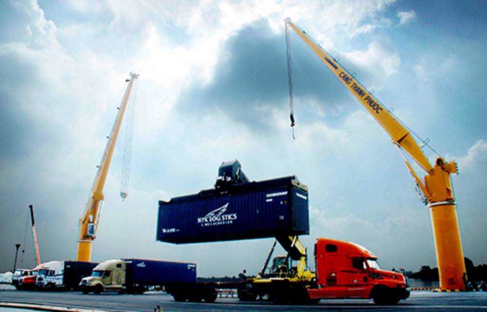  Vận chuyển hàng hóa xuất nhập khẩu tại cảng Thạnh Phước
