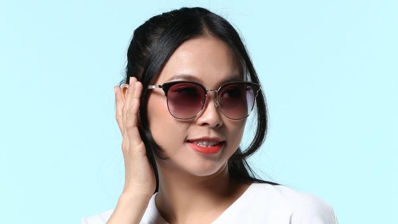 Mẫu kính bán gọng