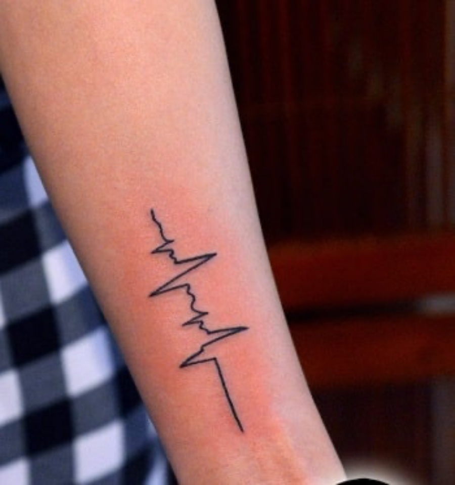Chia sẻ hơn 53 về hình xăm tattoo nhịp tim  cdgdbentreeduvn
