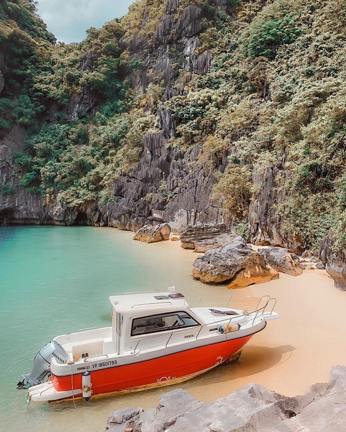 Ghé thăm đảo Soi Sim khi đi du lịch vịnh Hạ Long