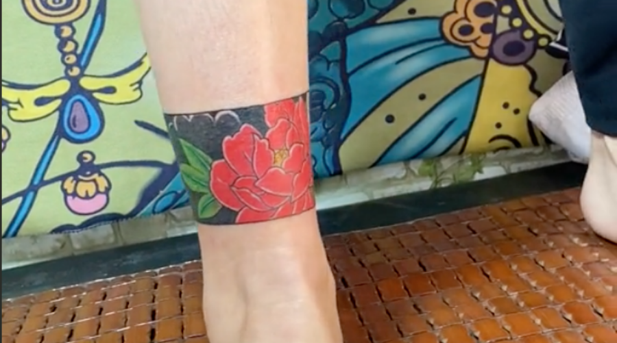 22150915 6 hinh xam vong chan hoa mau don