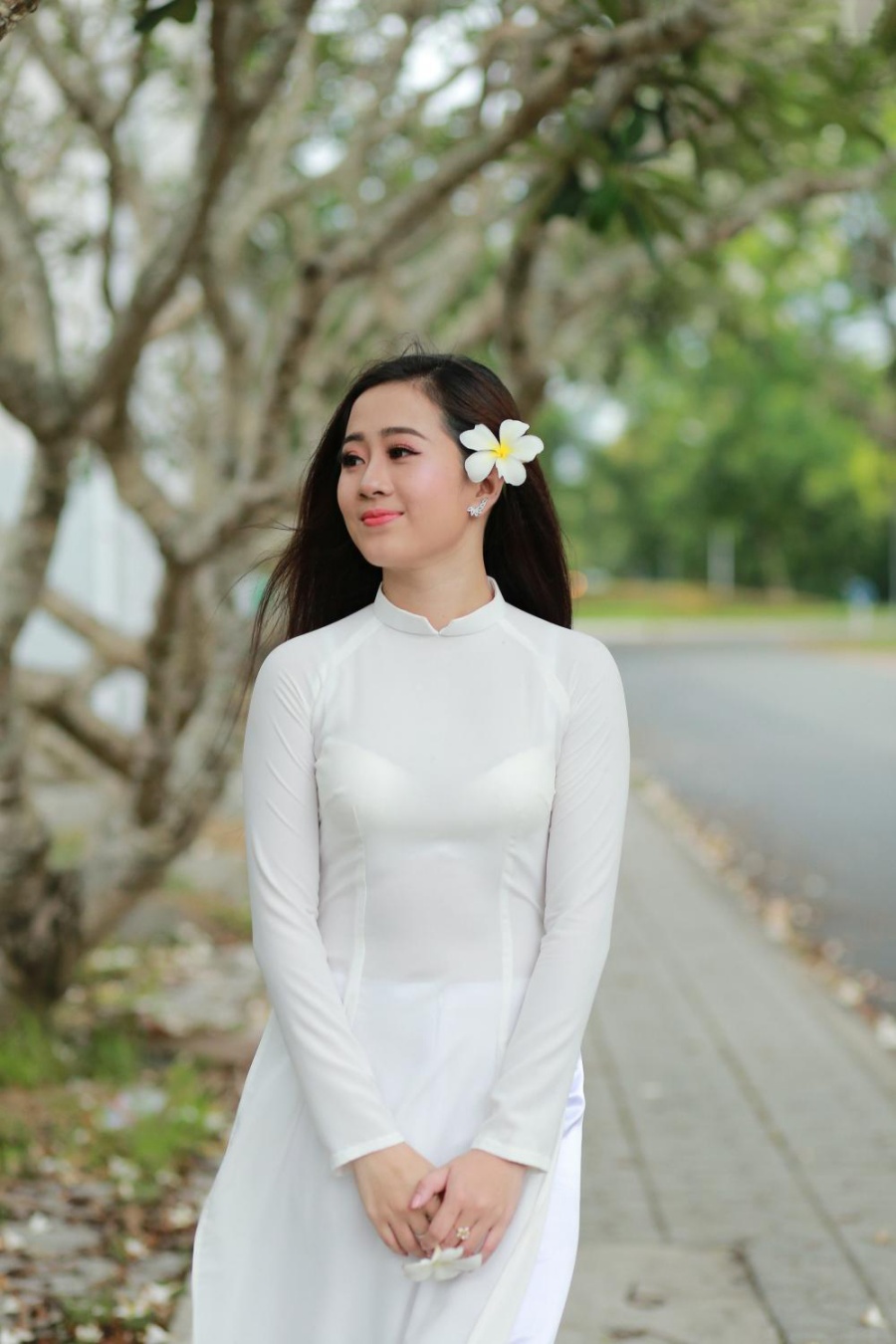 03192336 6 anh gai xinh mac ao dai