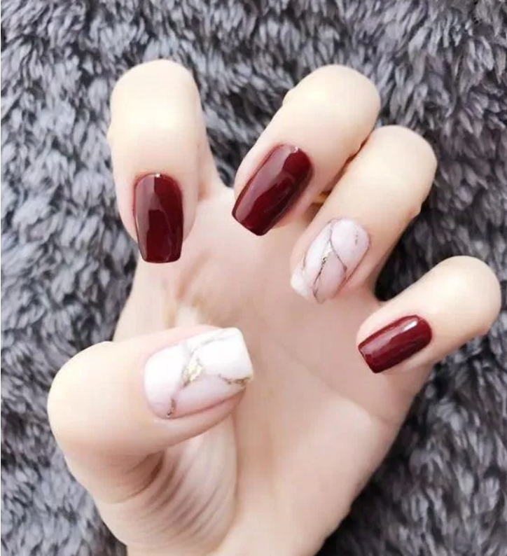 Chấm nhanh 30 mẫu nail đẹp dành riêng cho mùa hè