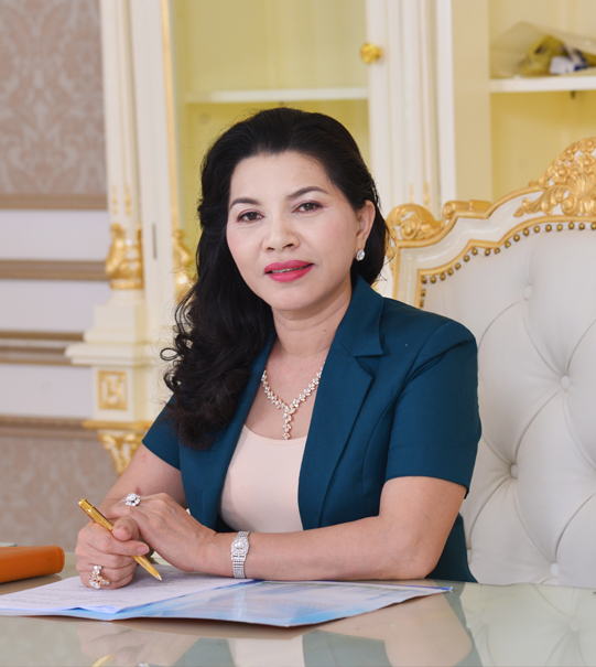 Chân dung bà Đặng Thị Kim Oanh Tổng giám đốc Kim Oanh Group