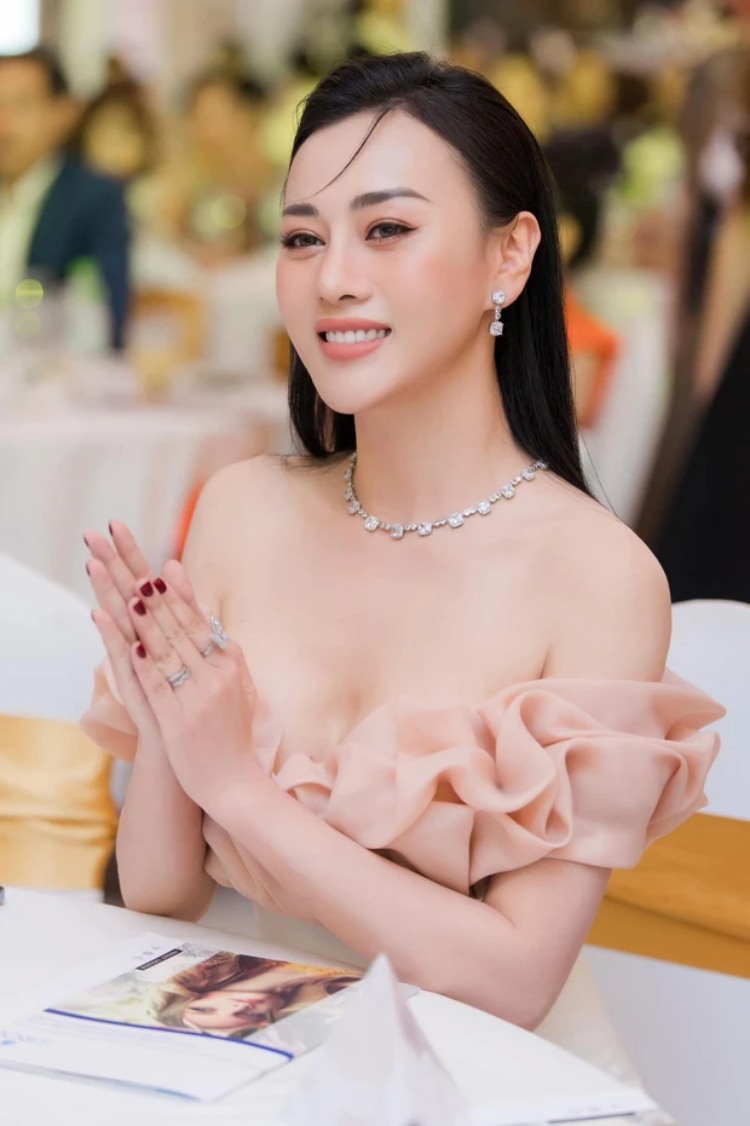 Shark Bình là ai? Xem tiểu sử Nguyễn Hòa Bình chi tiết 2023