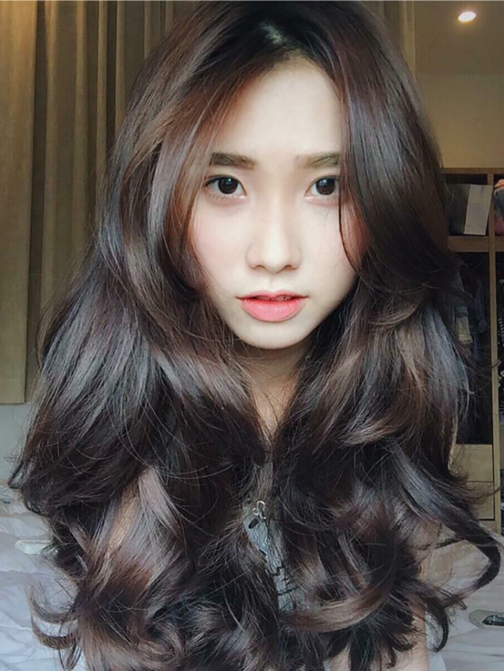 Top 8 kiểu tóc layer nữ được lựa chọn nhiều nhất tại các Salon 2021