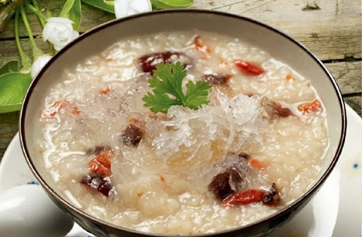 Cách nấu cháo tổ yến cho bé