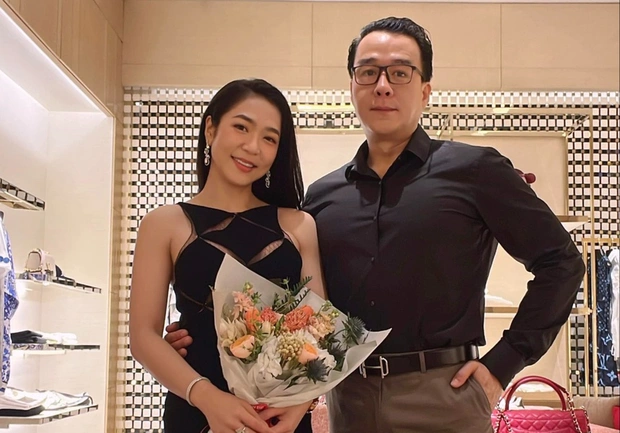 Ca sĩ Hà Thanh Xuân và doanh nhân Thắng Ngô.
