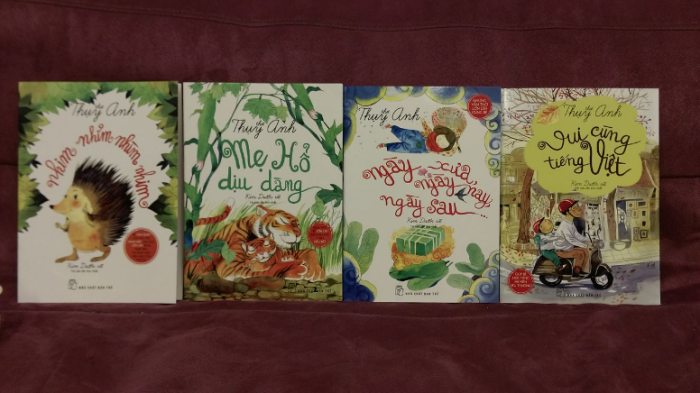 Bộ thơ Thuỵ Anh gồm 4 cuốn sách