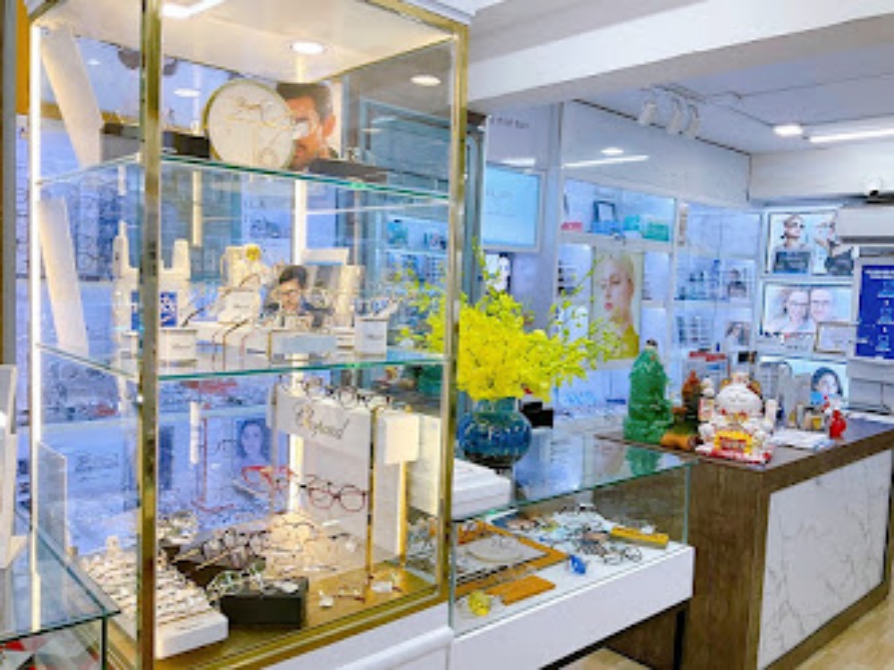 GameThuVi.Com - địa chỉ mua kính mắt chất lượng và uy tín tại TP. HCM 26