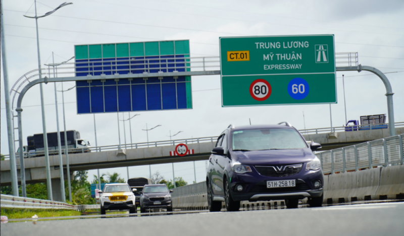 Sự lo ngại về việc nâng tốc độ tối đa của cao tốc Trung Lương - Mỹ Thuận lên 90km/h là do hạ tầng chưa đảm bảo an toàn đủ.