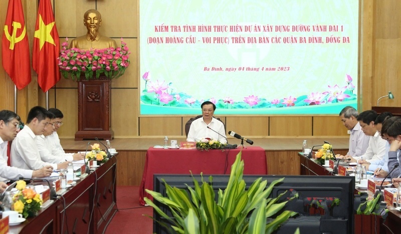 Trong buổi kiểm tra, Bí thư Thành ủy Hà Nội Đinh Tiến Dũng đã đưa ra chỉ đạo và kết luận.