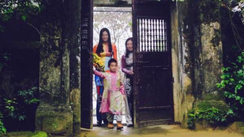 Người có tang không nên xông đất
