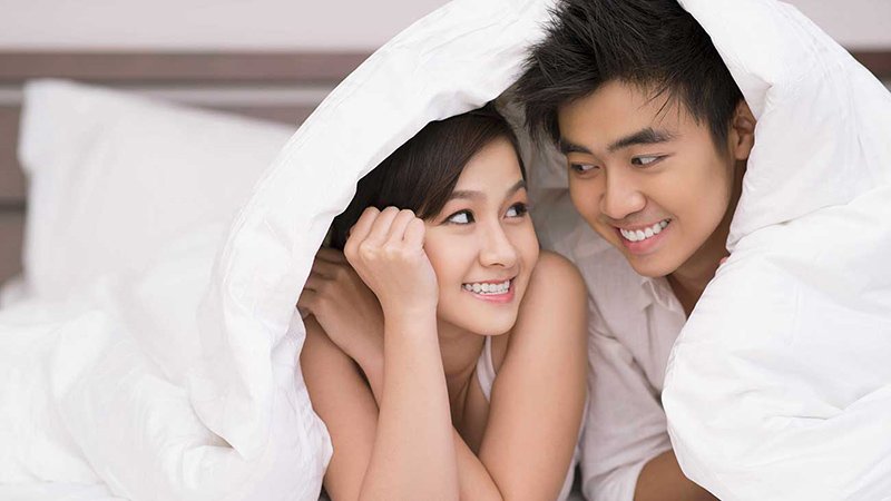 Quan hệ vào ngày mùng 1 không gây bất lợi theo góc độ khoa học