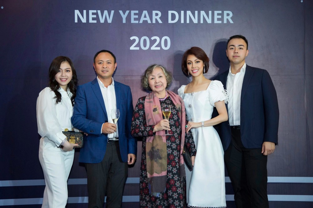GameThuVi.Com - Gia tộc nhà Sơn Kim Group & Con đường thành công của Tập đoàn 6