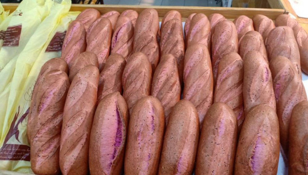 Bánh mì Thanh Long