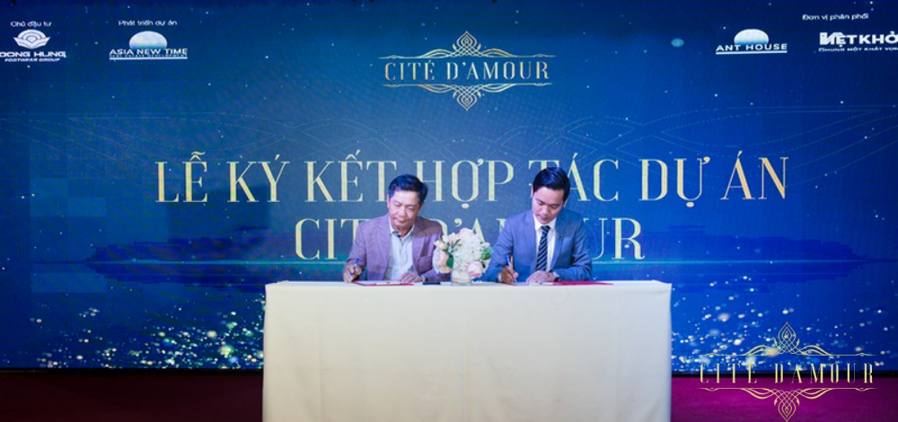 Lễ ký kết hợp tác dự án của Công ty Cổ phần Asia New Time chính thức và Công ty Cổ phần Công nghiệp Đông Hưng. Đây là hai đơn vị phân phối độc quyền khu nhà ở Đông Hưng (tên thương mại: Khu nhà phố thương mại Cite’ D’amour) tại Dĩ An, Bình Dương.