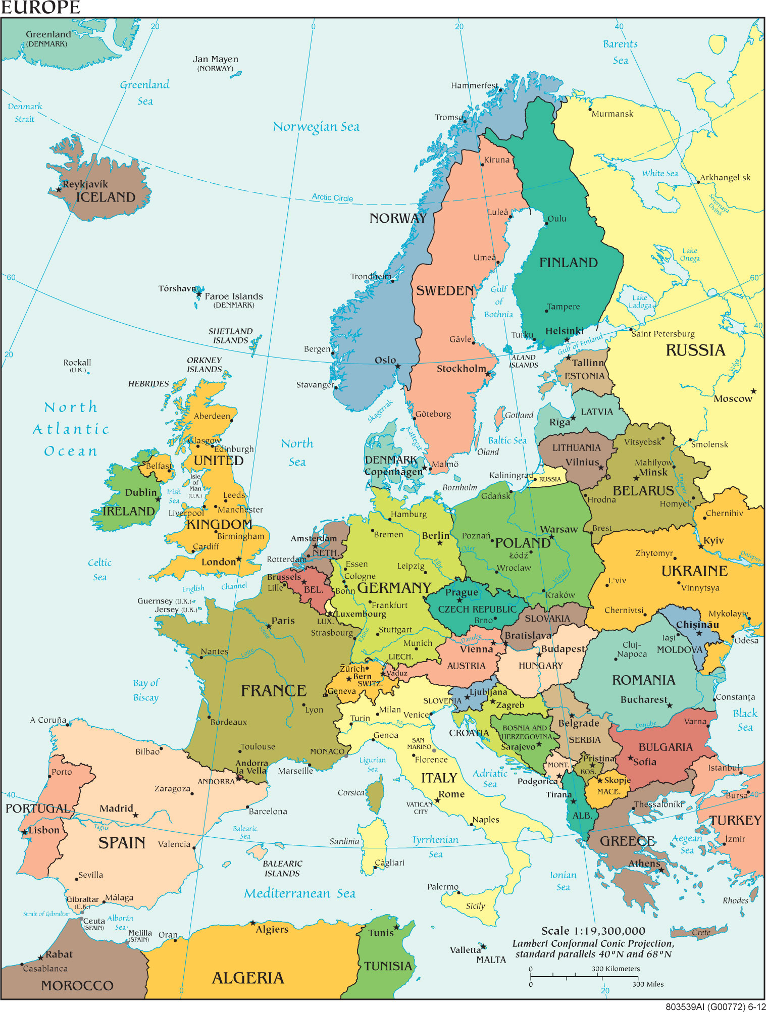 Bản đồ Châu Âu 2024: Với bản đồ Châu Âu 2024, bạn sẽ có một cái nhìn hoàn toàn mới về vị trí, cỡ đất và ranh giới của các quốc gia Châu Âu. Trong tương lai gần, Châu Âu sẽ mang đến những trải nghiệm thú vị hơn bao giờ hết. Hãy cùng xem và tìm hiểu ở bản đồ Châu Âu mới nhất này!