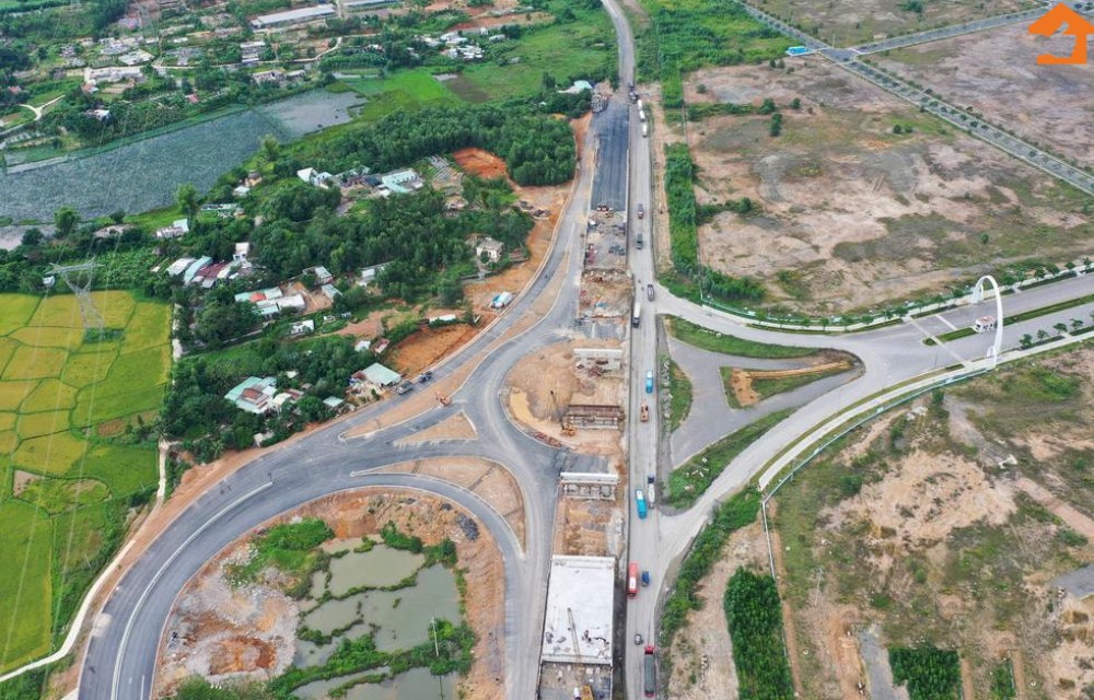 Cao tốc Quảng Trị Đà Nẵng hoàn thành mang lại nhiều lợi ích, phát triển kinh tế xã hội